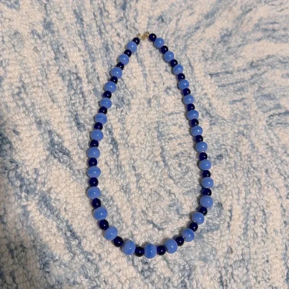 Genuine lapis lazuli beaded necklace 